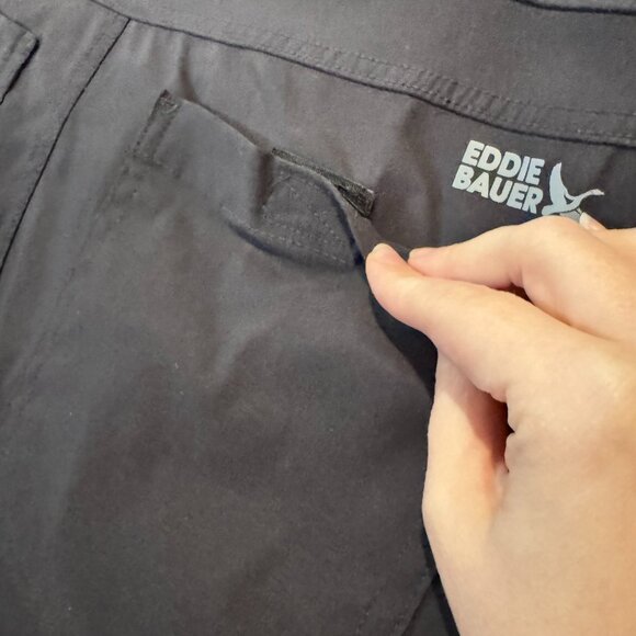 Eddie Bauer Pants Mens 34x30 Black Rainer Tech Zip Pocket Cargo Nylon Stretch - Picture 7 of 9